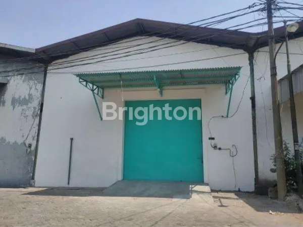 image GUDANG SIAP PAKAI, ROW JALAN LEBAR, BISA UNTUK AKSES KONTAINER, PERGUDANGAN RITZ GATE (1)