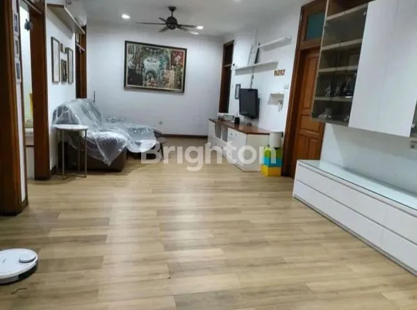 image RUMAH MENARIK DI SUNTER LOKASI PINGGIR JALAN (2)