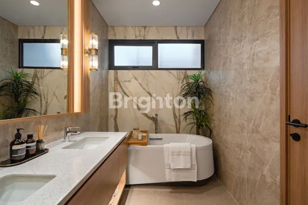 image RUMAH BARU 3 LANTAI DI LENGKAPI LIFT, KANADE THE ZORA TYPE 10, BSD CITY (2)