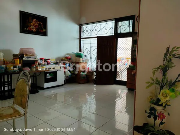 image RUMAH MARGOREJO INDAH (3)