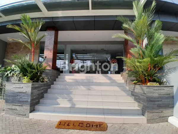 image OFFICEROOM PER LANTAI KAYOON SURABAYA (6)