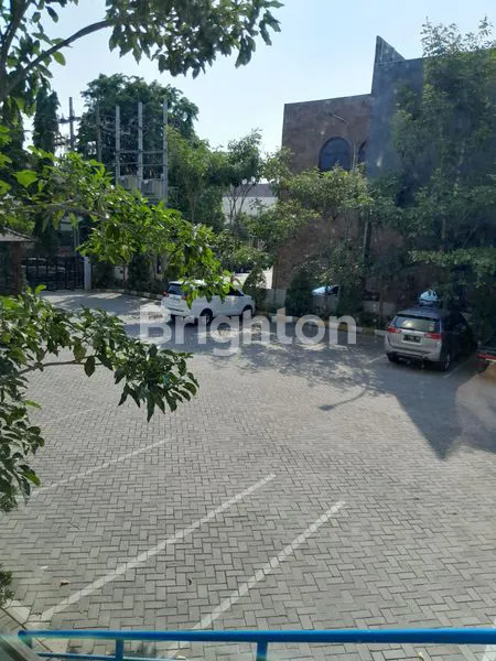 image OFFICEROOM PER LANTAI KAYOON SURABAYA (8)