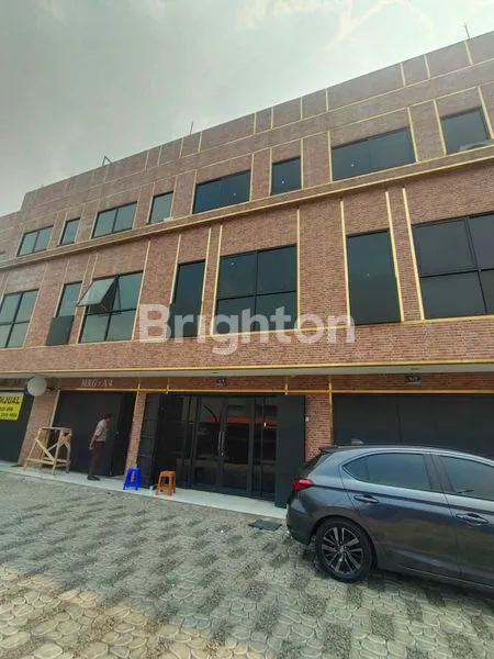 image  RUKO STRATEGIS DENGAN DESIGN KEKINIAN BISA CUSTOM, COCOK UNTUK KANTOR DAN KULINER (1)