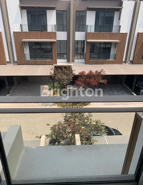 image RUMAH BARU PREMIUM BSD CITY THE ZORA KAZUMI SERPONG (3)