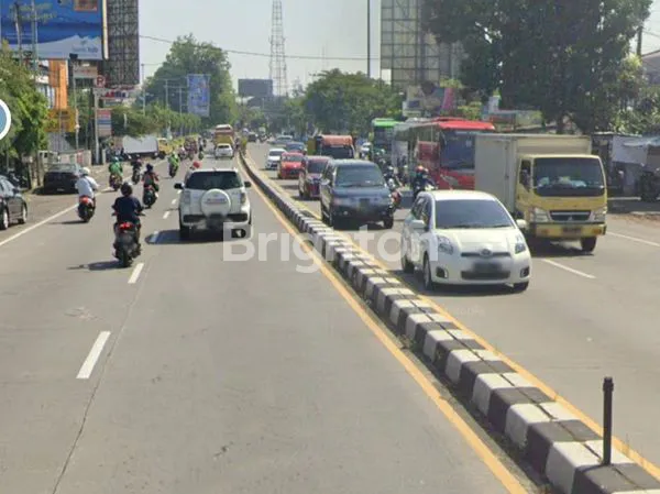 image SETIABUDI BANGUNAN RUKO 3 LANTAI LEBAR 15 PLONG STRATEGIS JALAN RAYA PROPINSI BANYUMANIK SEMARANG (3)