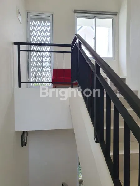 image RUMAH SUMARECON CLUSTER AMANDA FURNISH SIAP HUNI (5)