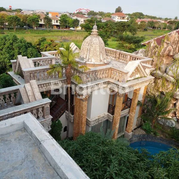 image DIJUAL RUMAH SULTAN DAERAH KENJERAN (2)