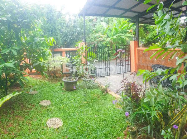image RUMAH CANTIK HOEK SEMI FURNISH SIAP HUNI VILLA RIZKY ILHAMI KARAWACI TANGERANG (8)