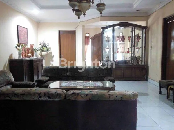 image RUMAH 1 LANTAI DI PERUMAHAN BUMI ASRI UJUNGBERUNG KOTA BANDUNG. LOKASI PERUMAHAN STRATEGIS DI SISI JALAN RAYA. (5)