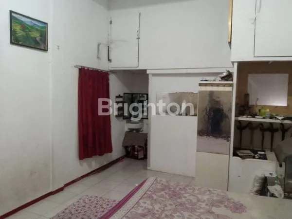 image RUMAH DI PINGGIR JALAN PESANTREN LEBAR 9 M KAB KEDIRI (8)