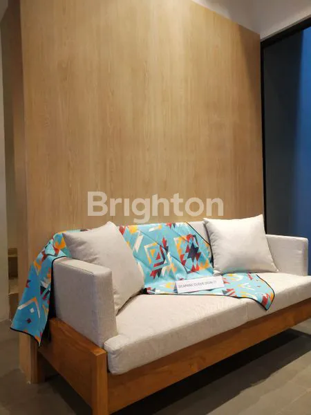 image KOMPLEK YUU AT CONTEMPO (4)