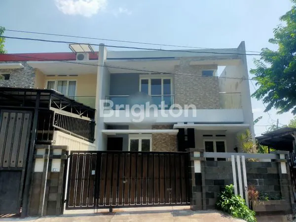 image RUMAH 2 LANTAI SIAP PAKAI DI SEMARANG BARAT (1)