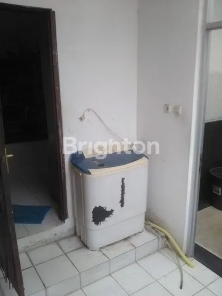 image RUMAH 2 LANTAI TEBET JAKARTA SELATAN (4)