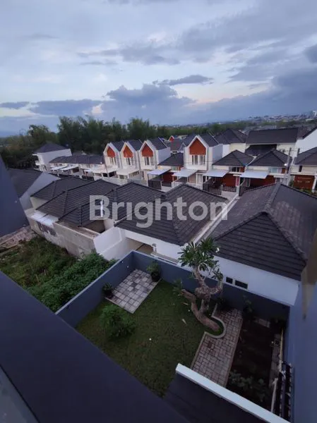 image DIJUAL RUMAH BERKONSEP VILLA POTENSI PASSIVE INCOME DI DAERAH JOYOGRAND MERJOSARI (7)