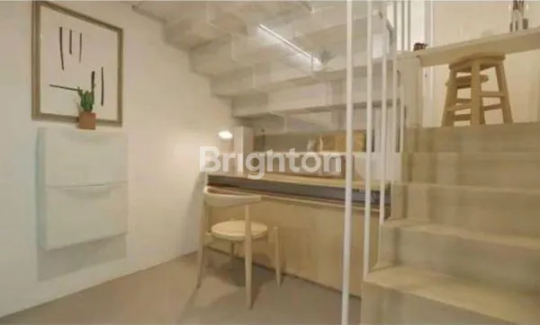 image RUMAH HOEK MYZA FLATHOUSE BSD CITY, DESIGN RUMAH MODERN DENGAN RUANGAN MULTIFUNGSI (2)