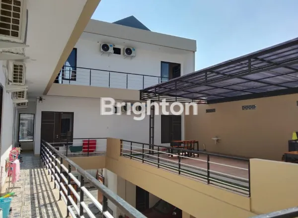 image KOST EKSKLUSIF 3 LANTAI DI SETURAN, DEKAT KAMPUS (3)