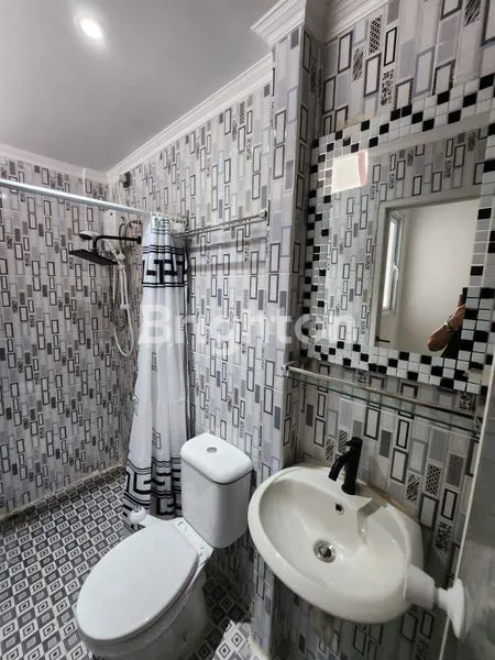 image RUMAH BARU GANDENG MUARA KARANG 3 LANTAI FULL FURNISHED JAKARTA UTARA (8)