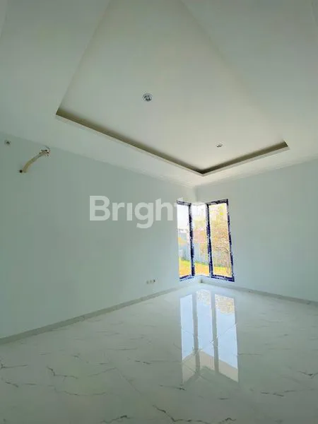 image RUMAH BARU BUKIT PALMA CITRALAND SURABAYA (7)