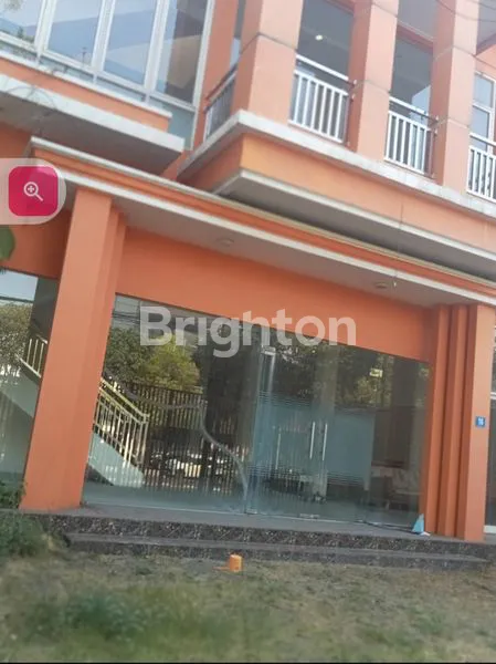 image RUMAH USAHA 3 LANTAI (2)