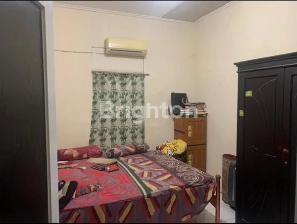 image RUMAH DAN 3 RUKO DI DEPAN JALAN RAYA JAGAKARSA (6)