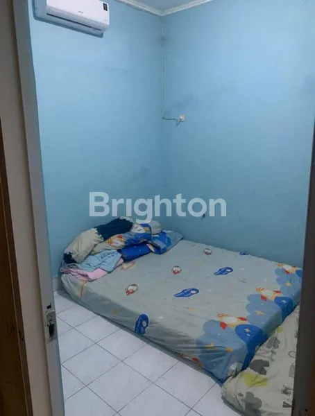 image RUMAH DAN 3 RUKO DI DEPAN JALAN RAYA JAGAKARSA (5)