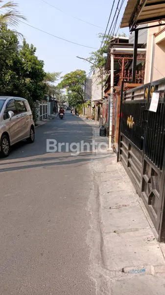 image TANAH BONUS BANGUNAN MERUYA SELATAN JAKARTA BARAT UK. 50 X 14 M2 HADAP TIMUR DEKAT PERUMAHAN INTERCON (6)
