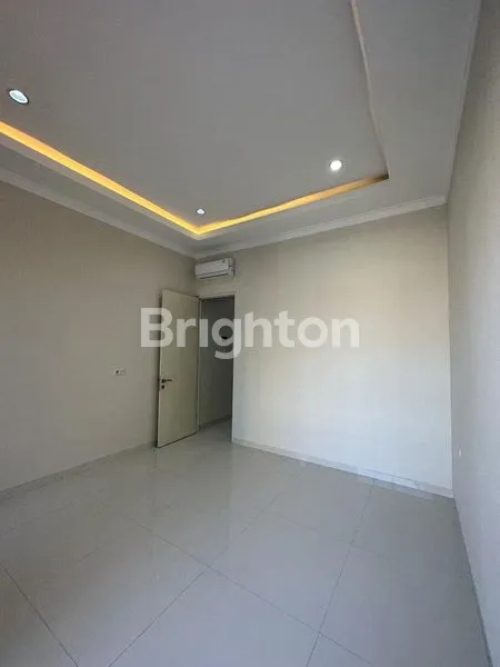 image DIJUAL RUMAH BARU GRESS WISMA PERMAI (2)