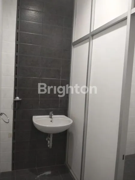 image RUMAH PUSAT KOTA WALIKOTA MUSTAJAB 2 LANTAI (3)