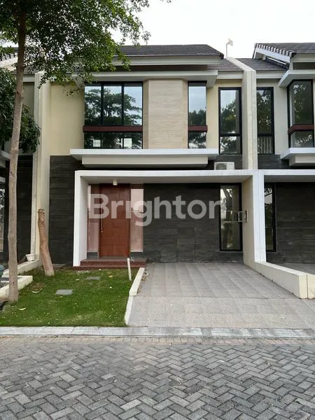 image BARU MINIMALIS 2 LANTAI DEPAN DANAU ! JUAL NORTHWEST LAKE (1)
