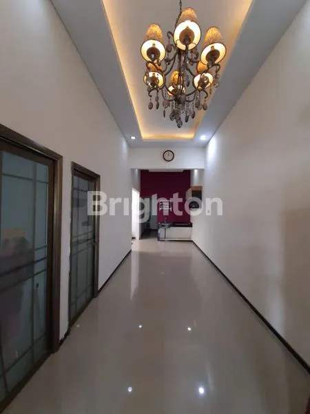 image RUMAH RANGKAH MEWAH MURAH SURABAYA (1)