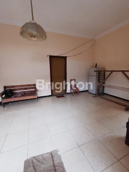 image RUMAH KOST 1 LT YANG LUAS DEKAT UNIV. BRAWIJAYA (8)