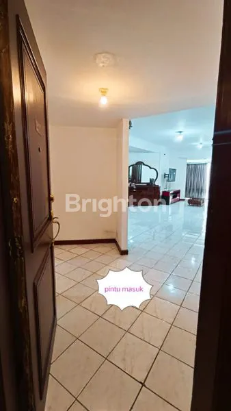 image DIJUAL APARTEMEN LUXURY TAMAN ANGGREK (1)