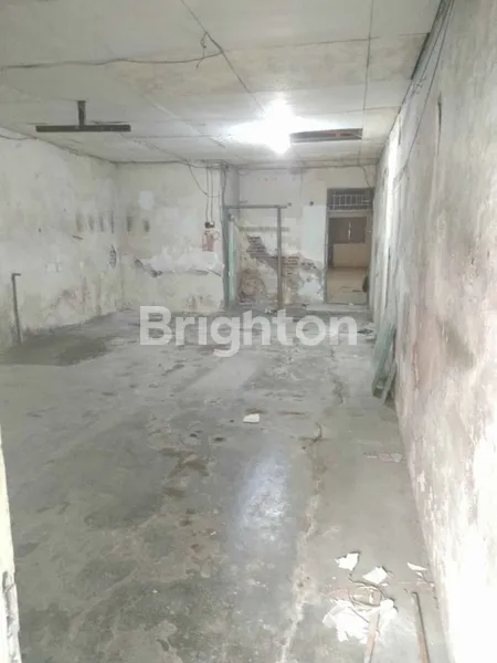 image RUKO HITUNG TANAH RAYA MENGANTI GOGOR WIYUNG SURABAYA (3)