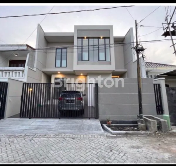 image HUNIAN NEW GRESS LUXURY DI MANYAR TIRTOASRI SBY TIMUR (1)