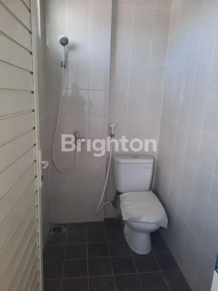 image RUKO 5 UNIT 3 LANTAI DI RAYA KUTISARI BESAR (4)