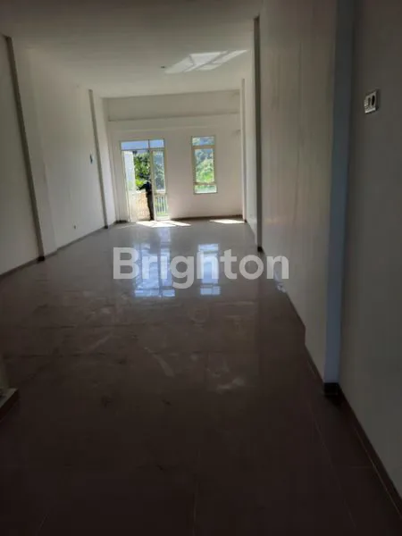 image RUKO 5 UNIT 3 LANTAI DI RAYA KUTISARI BESAR (8)