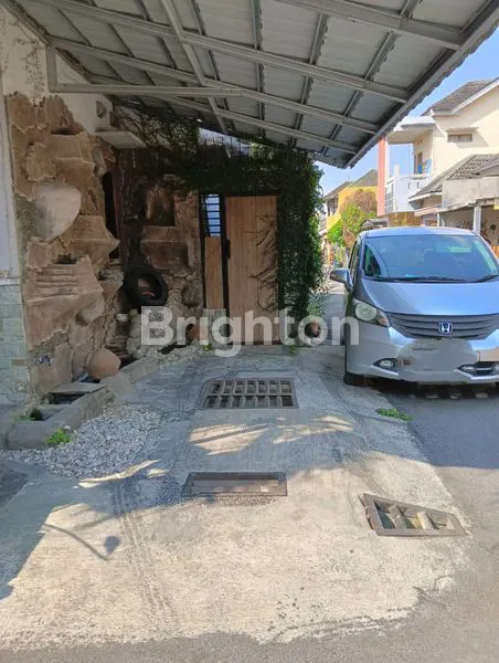 image RUMAH DEKAT EXIT TOL DEKAT DENGAN EDUTORIUM UMS ONE GATE KAWASAN PERUMAHAN (1)