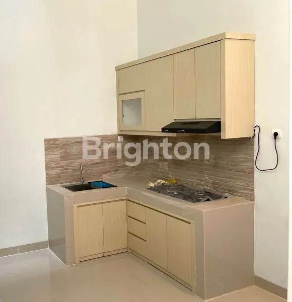 image RUMAH 2 LANTAI DI PORIS INDAH KOTA TANGERANG  (6)