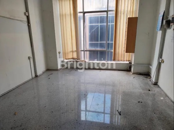 image RUKO 4 LANTAI LANDMARK KAYOON DI PUSAT KOTA SURABAYA (2)