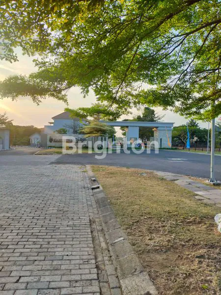 image TANAH UNTUK USAHA AREA KOMERSIAL DEPAN KAHURIPAN PARK (1)