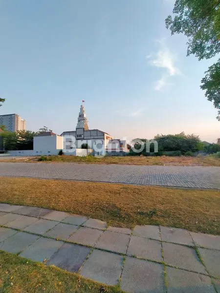 image TANAH UNTUK USAHA AREA KOMERSIAL DEPAN KAHURIPAN PARK (6)