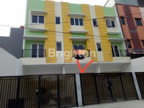 image RUKO MINIMALIS 4 LANTAI ATASNYA DAK SIAP PAKAI (1)