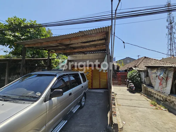 image RAYA DRIYOREJO RUMAH PLUS USAHA (1)