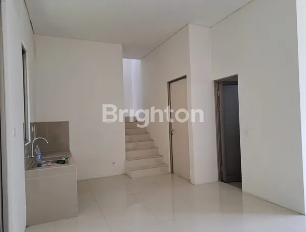 image GREEENLAND GARBERA MENGANTI - RUMAH BARU GRESS SIAP HUNI GRESIK (3)