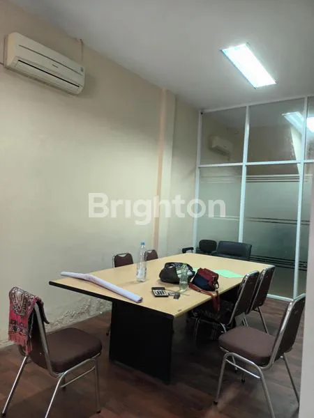 image LOKASI STRATEGIS PUSAT KOTA RAMAI DAN BEBAS BANJIR (2)