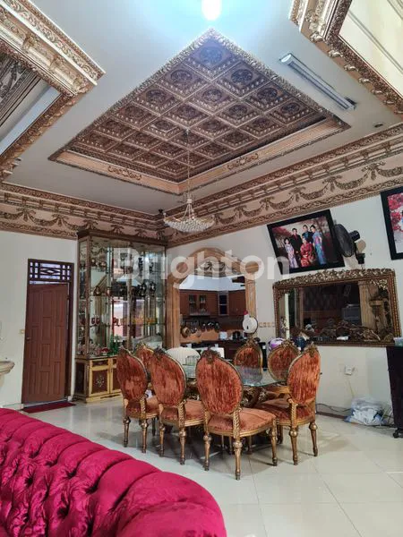 image RUMAH MEWAH 2 LANTAI SIAP HUNI DI KAYU PUTIH PULO GADUNG JAKARTA TIMUR (6)