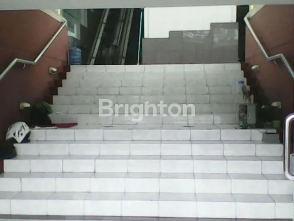 image GEDUNG KEDUNGDORO KOMERSIAL SIAP PAKAI KANTOR, RUMAH SAKIT, DLL (5)