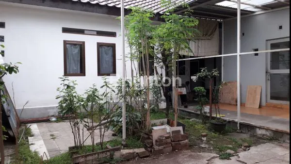 image JUAL RUMAH TINGGAL NGANTONG TENGAH KOTA, JARANG ADA (1)