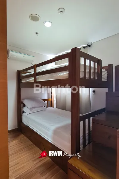 image APARTMENT 2 BEDROOMS DENGAN AREA BALKONI HOEK YANG LUAS DI BINTARO ICON (3)