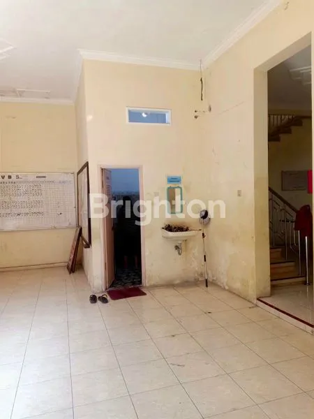 image RUKO LEBAR 9,5 METER PARKIRAN LUAS DI PESANTREN KOTA KEDIRI (6)